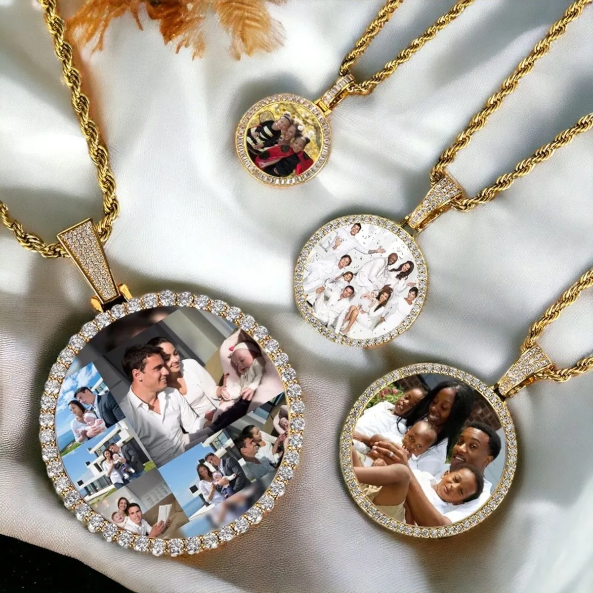 CUSTOM PHOTO NECKLACE